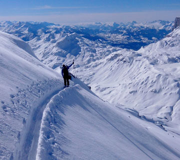 Esquí de montaña en Alpes